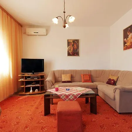 Apartment Ancic-5 *