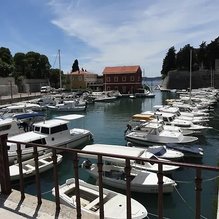 Apartment Ancic-5 * Zadar