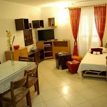 Apartment Ancic-5 *