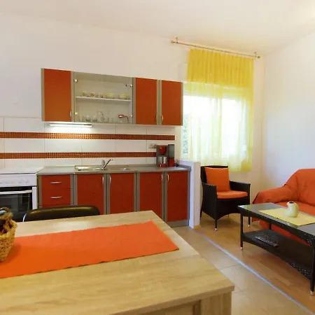 Apartment Ancic-5 *