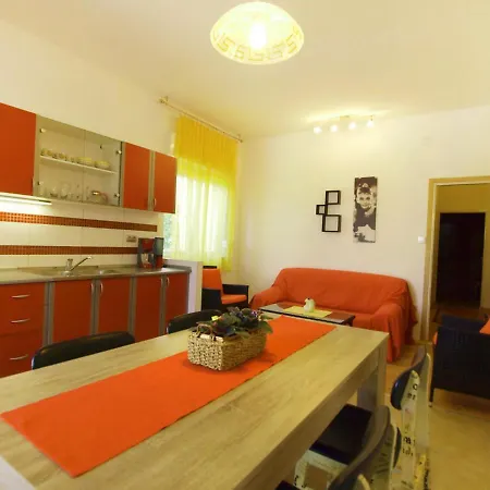 Apartment Apartment Ancic-5 *
